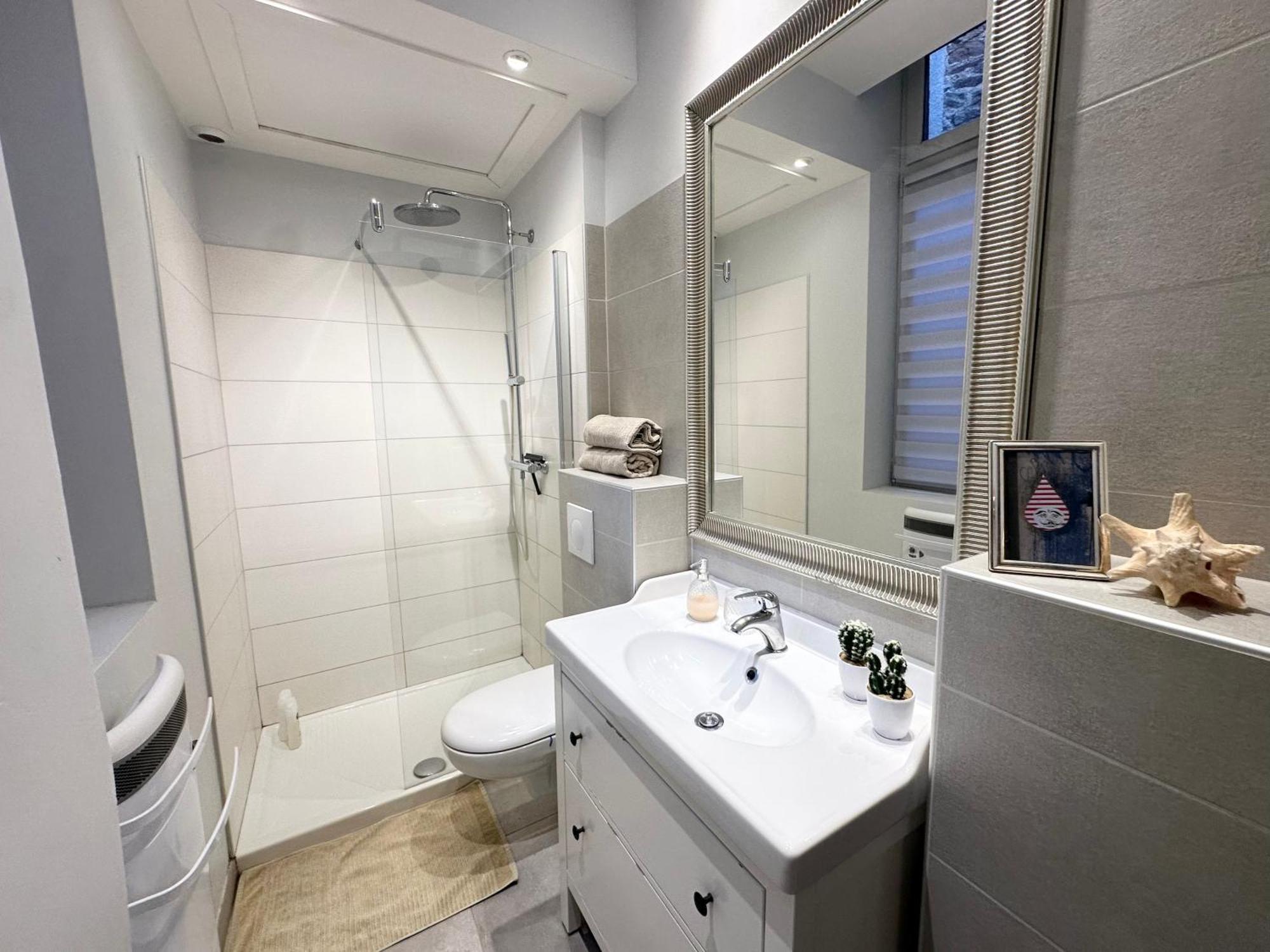 Appartement Le Bourg Hypercentre Wifi Rodez Ngoại thất bức ảnh